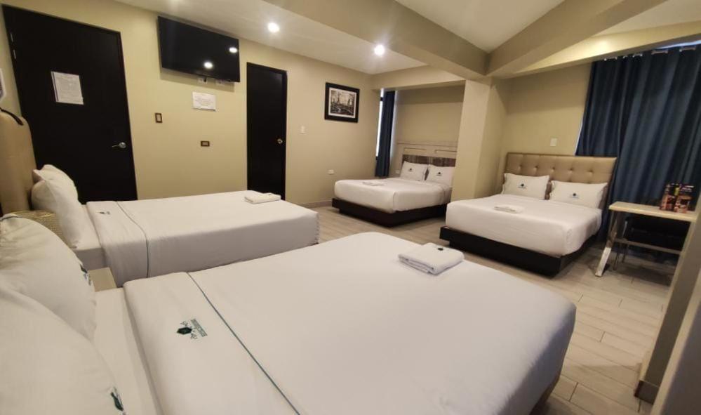 Hotel Konford Canete Imperial Bagian luar foto